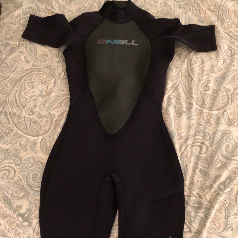 O’NEILL WOMEN’S WET SUIT